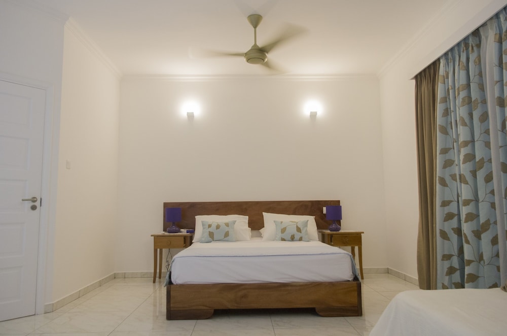 Family Triple Room, Multiple Beds photo 2