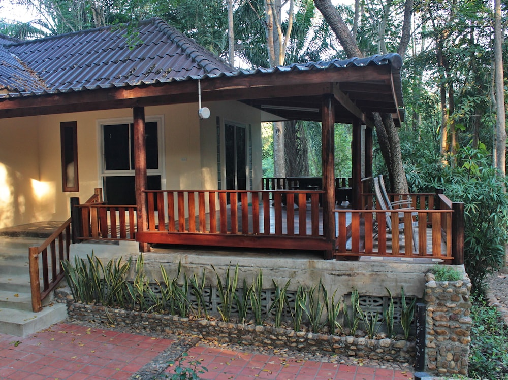 Standard Double Room - Photo 3