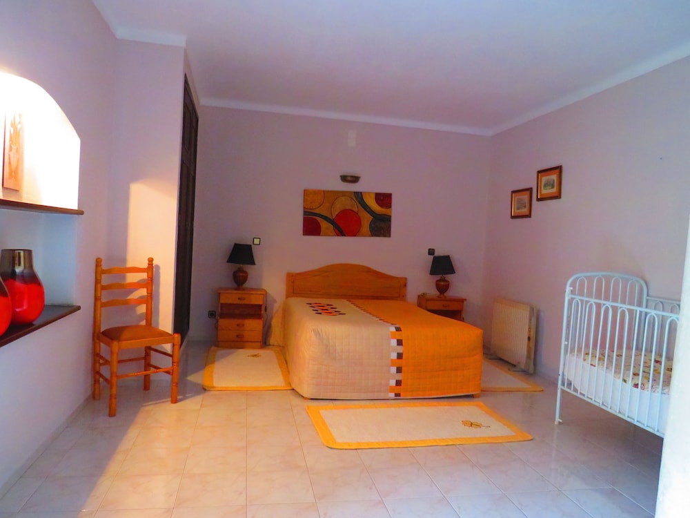 House, 2 Bedrooms (Colunas) photo 1