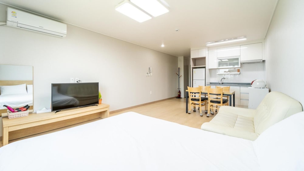 Basic Room, 1 Bedroom (202ho) - Photo 4