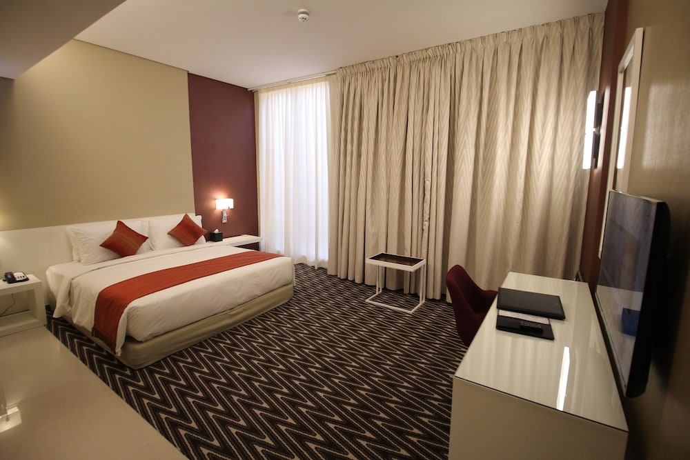 Executive Suite photo 3