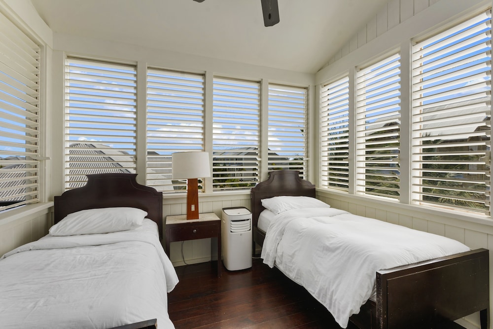 Three-Bedroom Townhouse