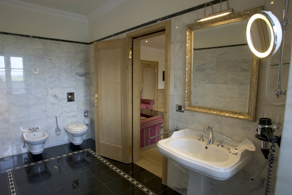 Superior Suite photo 2