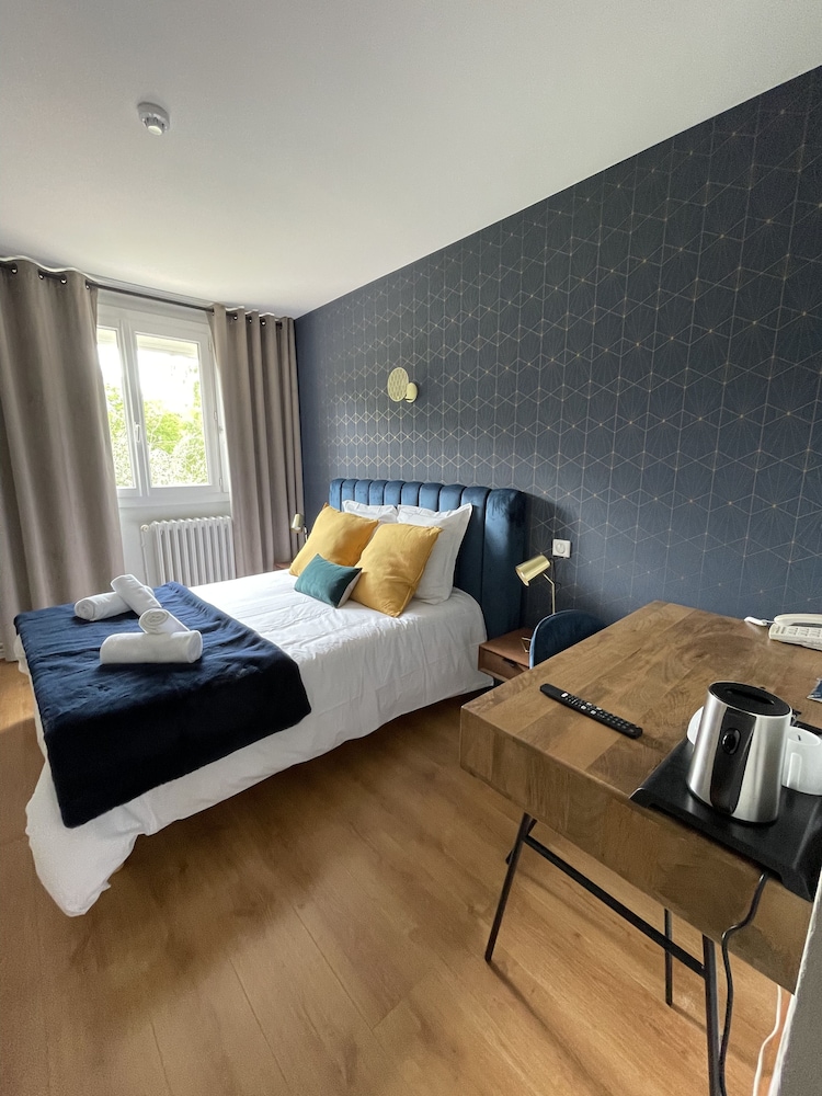 Standard Double Room, 1 Double Bed, Garden View