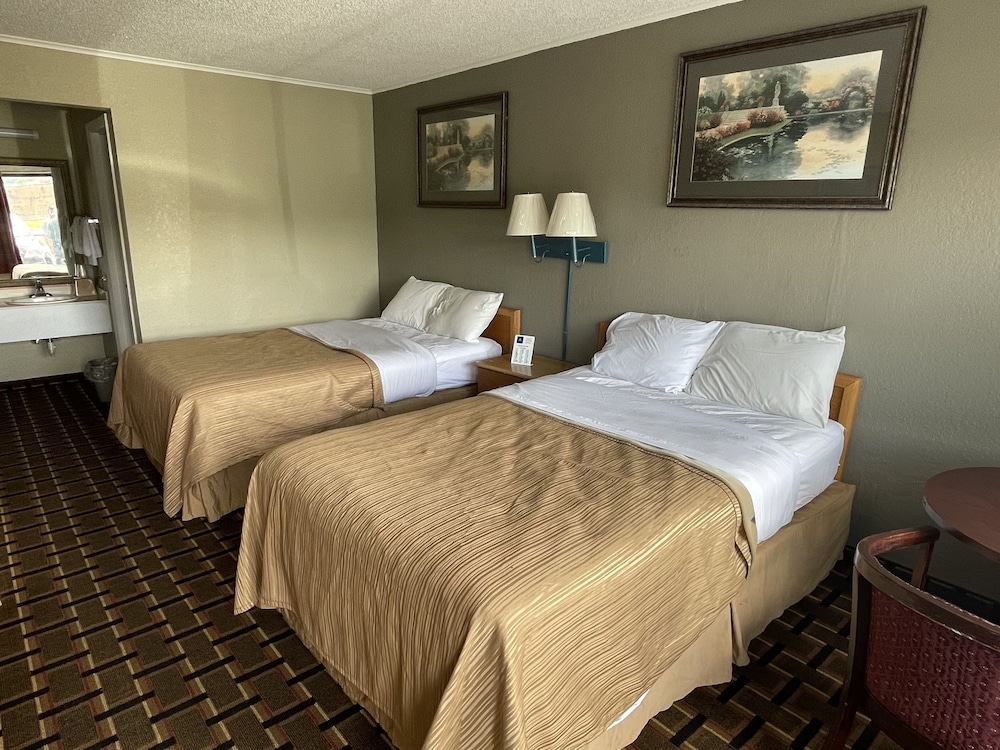 Room, 2 Double Beds, Non Smoking photo 1