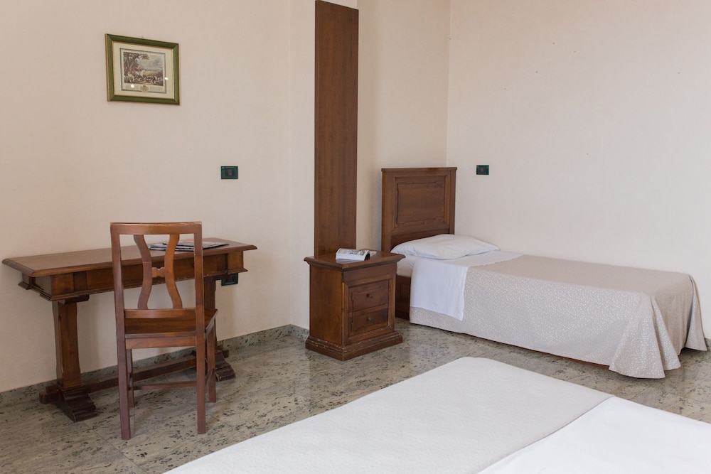Classic Triple Room, 3 Twin Beds
