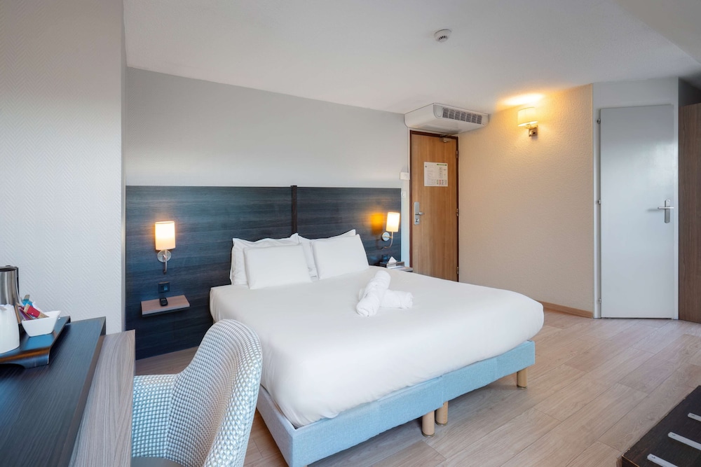 Room, Multiple Beds - Photo 1