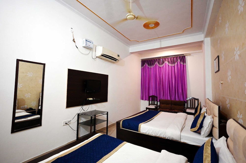 Quadruple Room - Photo 7