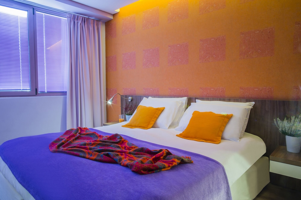 Executive Double Room - Photo 7