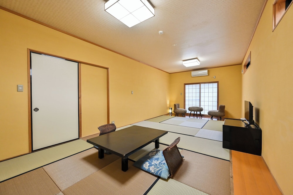 East Wing, Japanese-Style Room with Open-Air Bath, Non Smoking