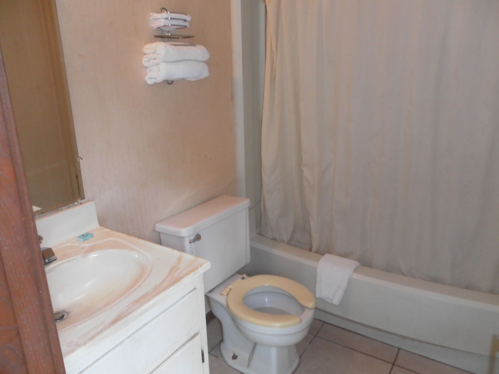 Standard Room photo 2