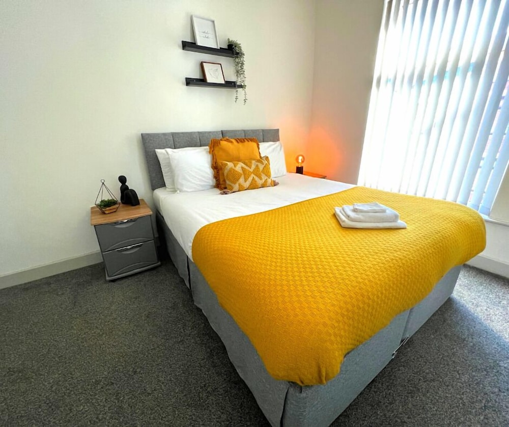 Economy Double or Twin Room photo 3