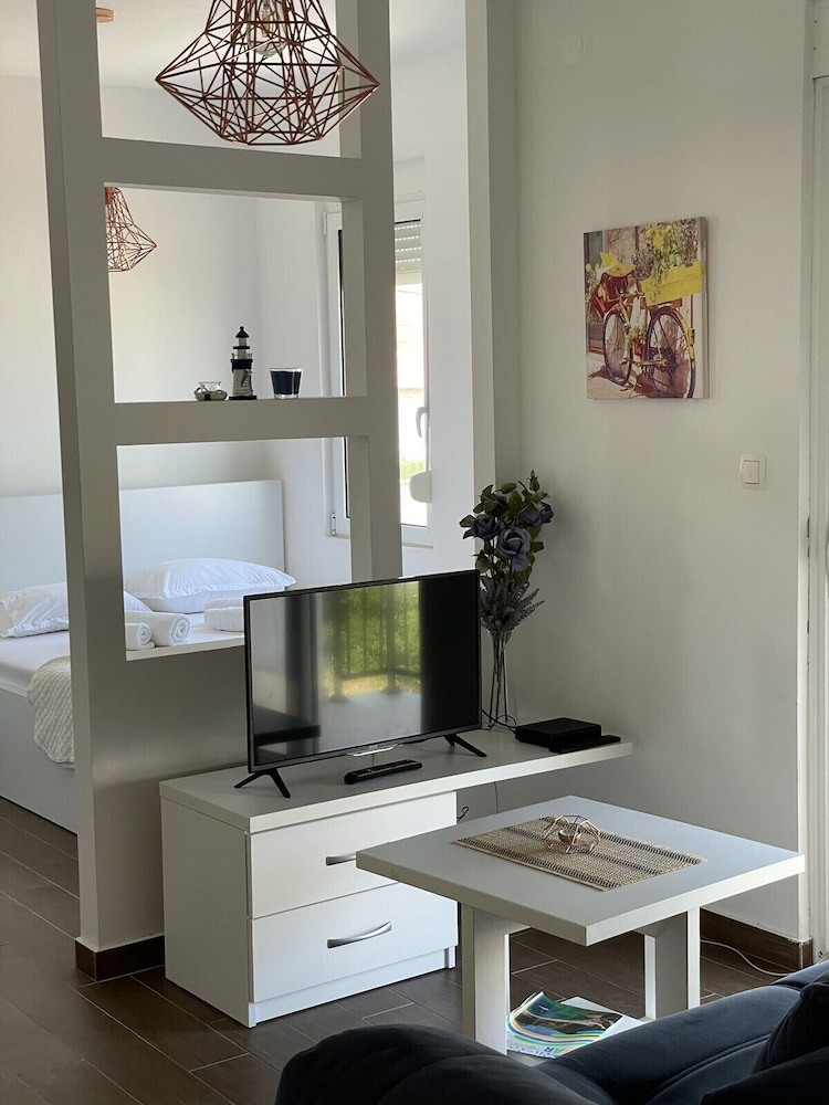 Standard Apartment photo 2