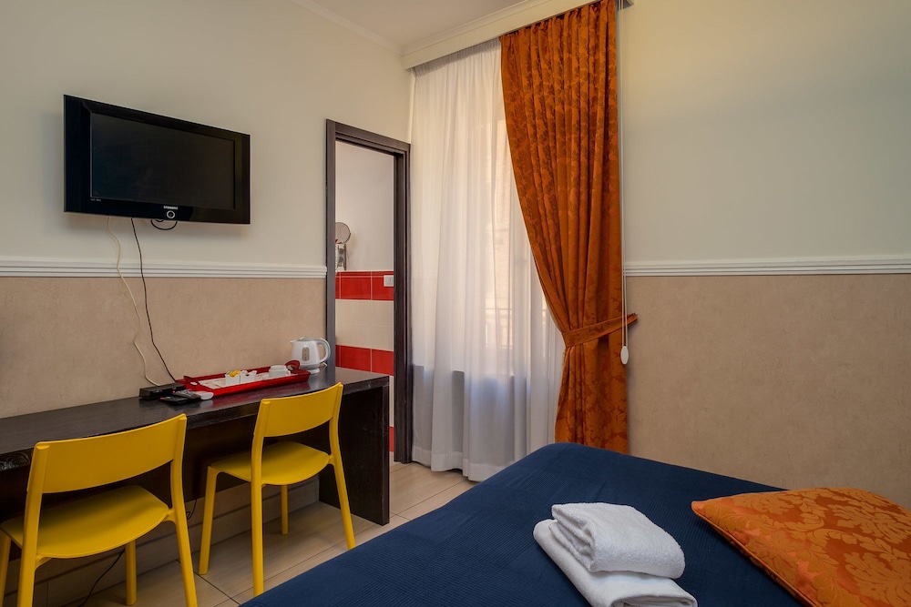 Single Room photo 2