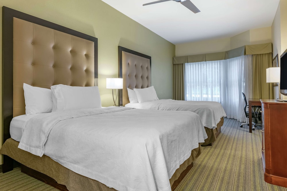 Suite, 2 Queen Beds, Accessible, Bathtub (Mobility & Hearing)