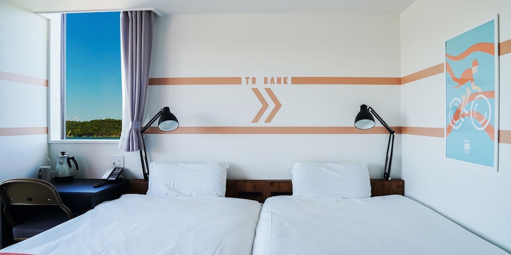Superior Twin Room, Balcony, Ocean View - Photo 3