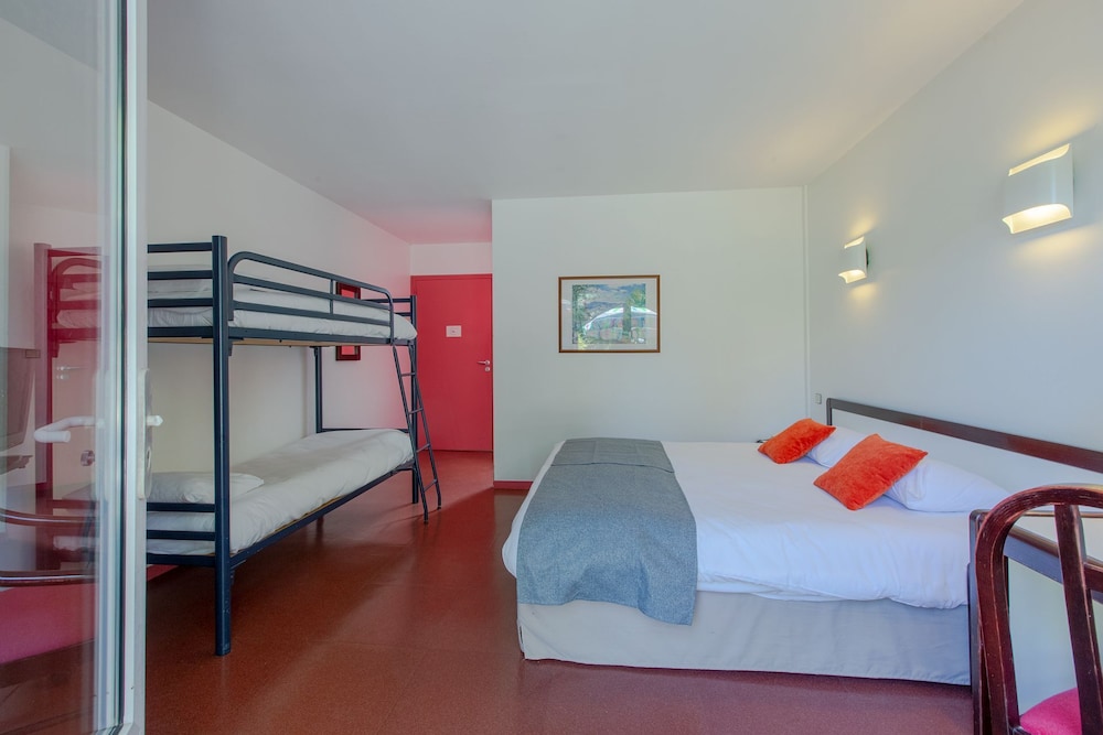 Quadruple Room, Terrace photo 2