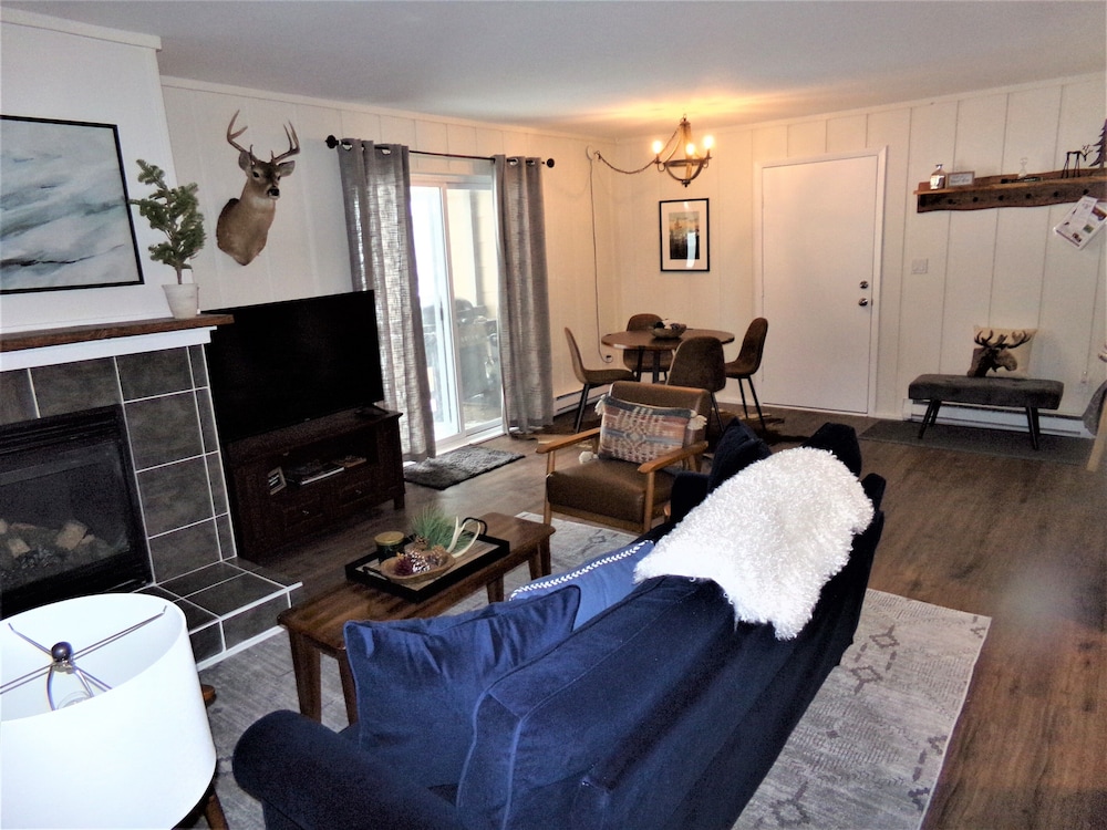 Condo, Multiple Beds (Blue River Condos 3 Bed 2 Bath BRCR)