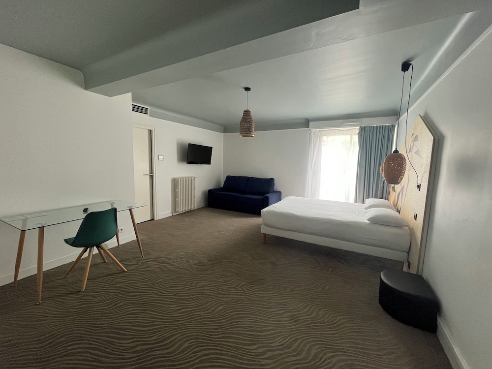 Family Quadruple Room