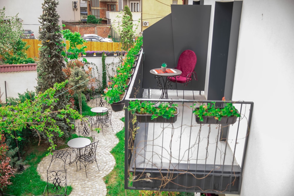 Double Room with Balcony photo 1