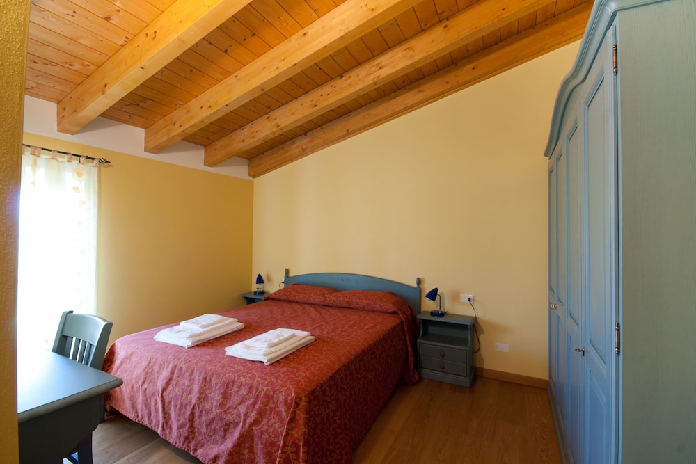 Luxury Penthouse, 3 Bedrooms (Whirlpool Bath) photo 2