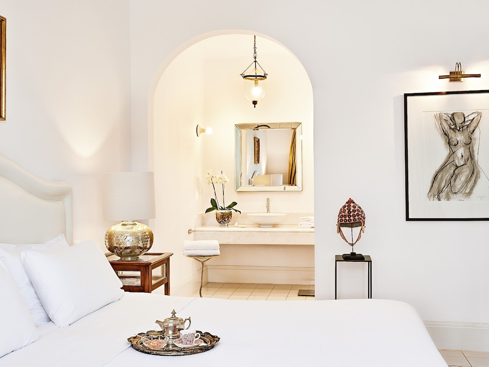 Deluxe Bungalow Suite