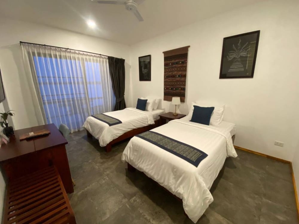 Double or Twin Room, River View (Upper Floor) - Photo 9