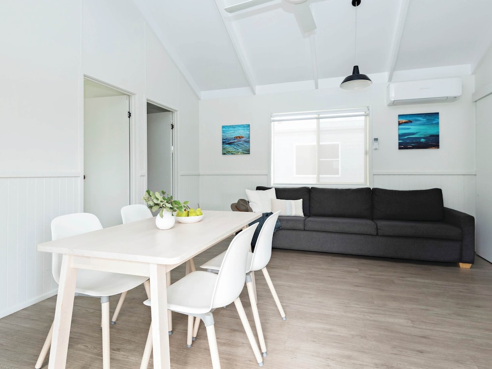 Beach Comber Cabin photo 3