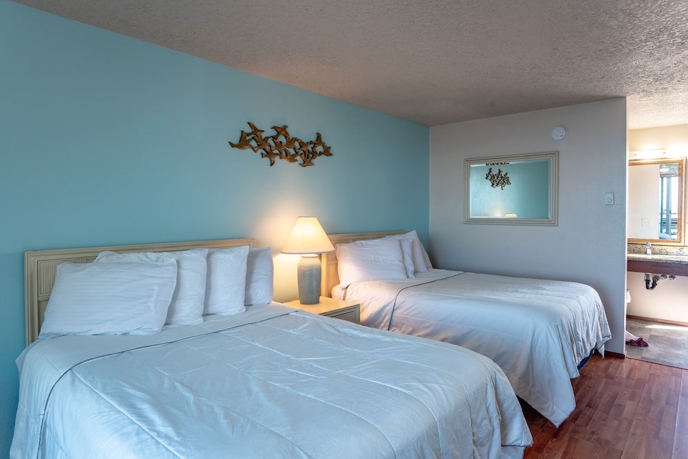 Two Doubles with Balcony, Bay View (3rd Floor)
