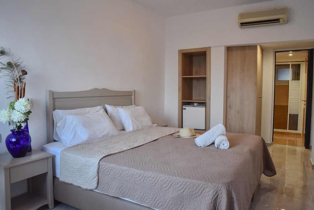 Comfort Triple Room photo 1