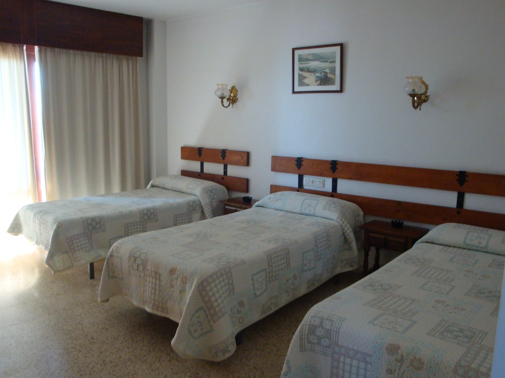 Habitación Estándar Triple, Baño Privado