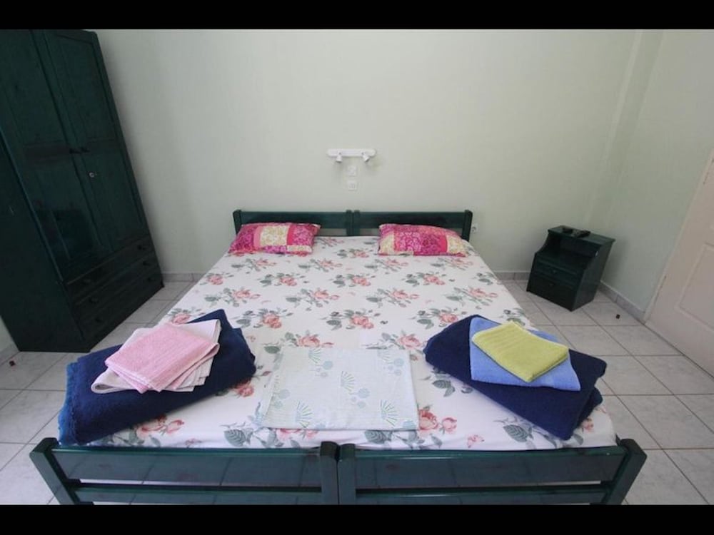 Room, 1 Bedroom, Balcony, Garden View photo 3