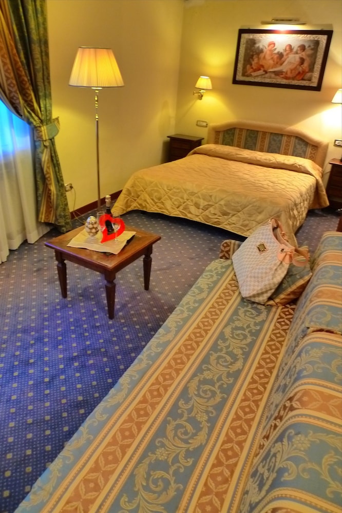 Family Quadruple Room photo 1