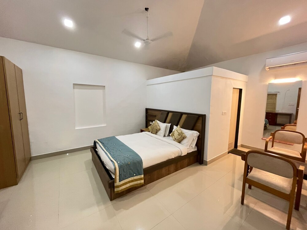 Zebra House photo 3