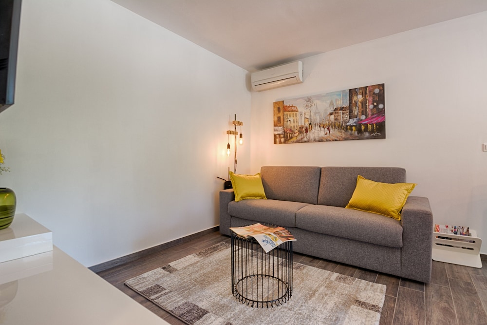 Apartment, 1 Bedroom, Garden View (A1)