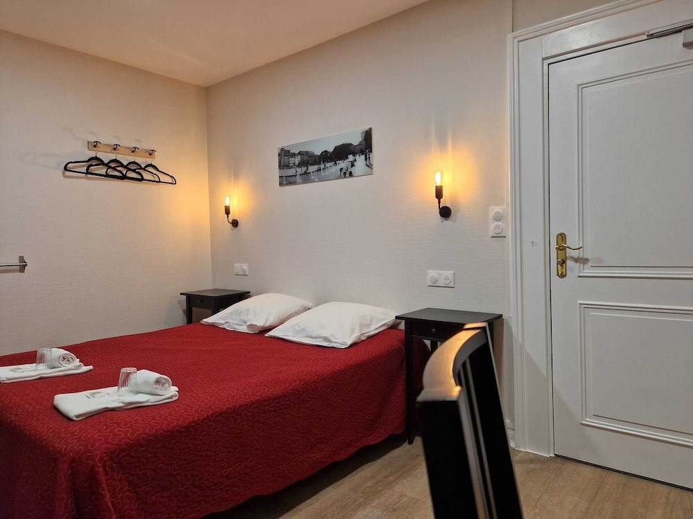 Double Room, Shared Bathroom (avec lavabo) photo 3