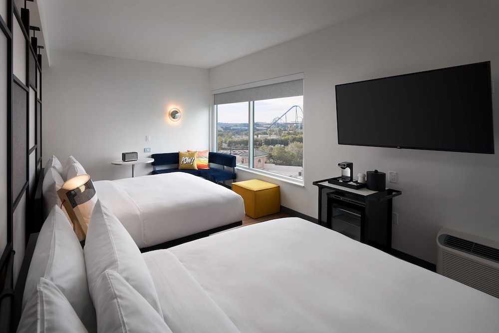 Room, 2 Queen Beds