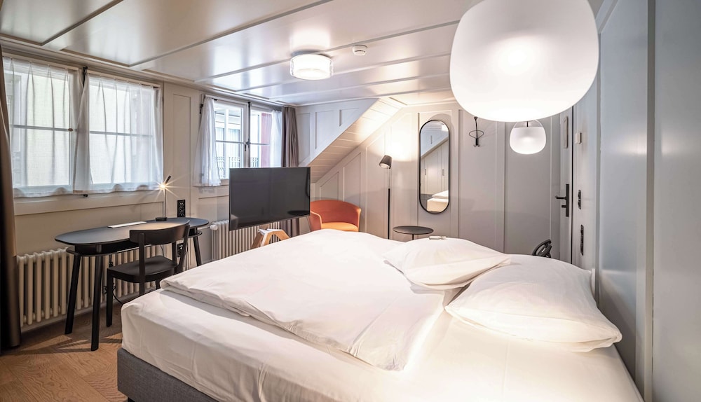 Standard Room, 1 Double Bed, Annex Building (Boutique Room) - Photo 3