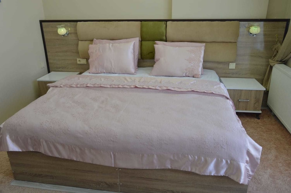 Double or Twin Room photo 1
