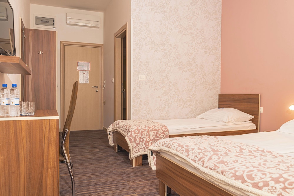 Double Room (Cliff View) photo 3