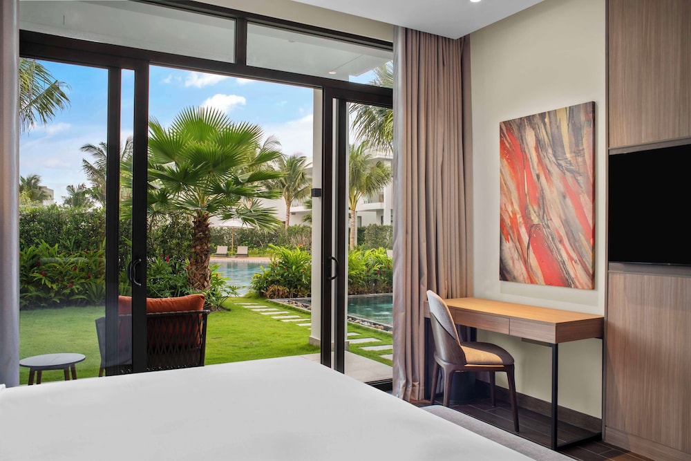 Suite, 2 Bedrooms, Private Pool - Photo 2
