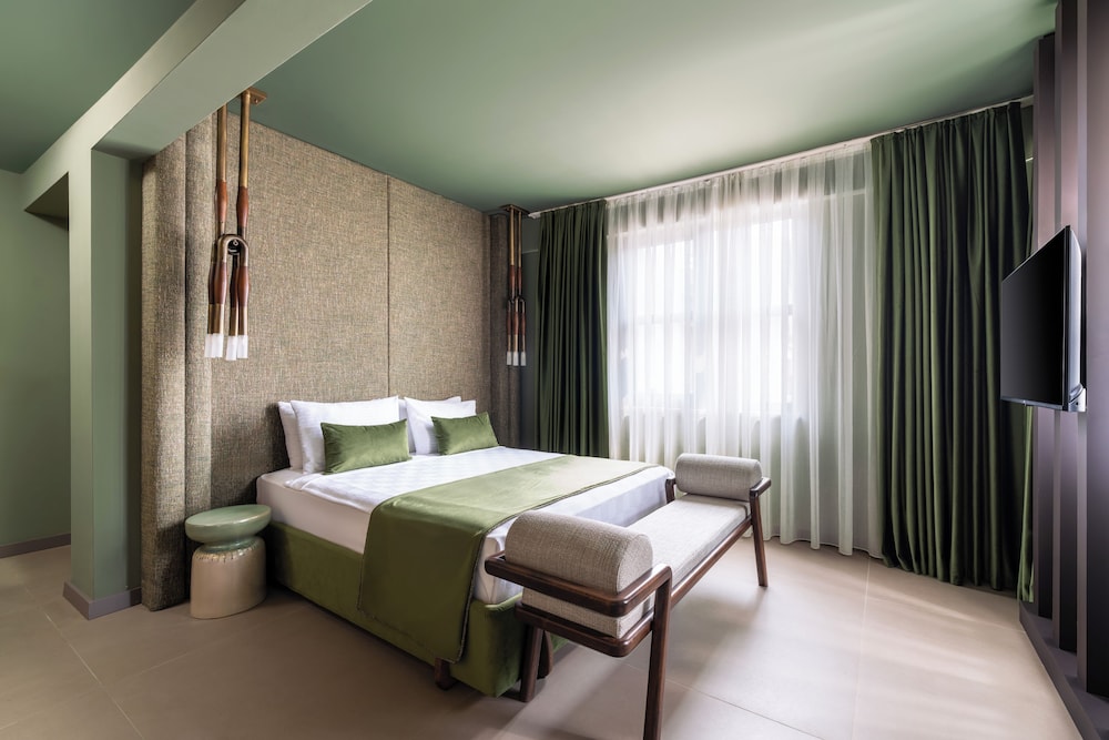 Superior Suite - Photo 4