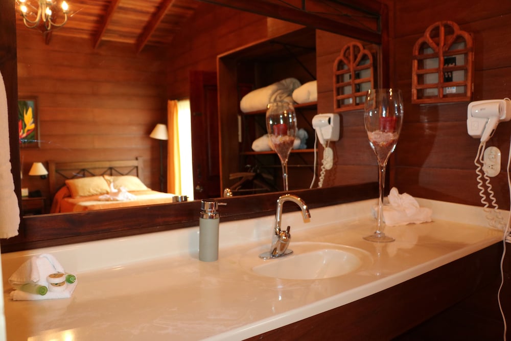 Standard Villa, 2 Queen Beds - Photo 3
