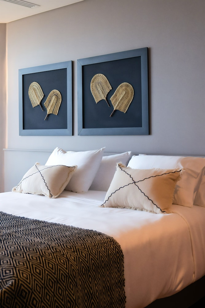 Standard Double or Twin Room photo 3