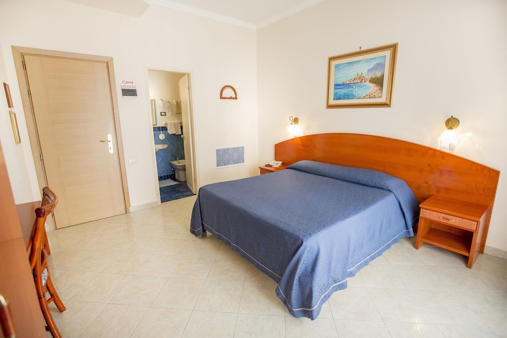 Standard Room, 1 Bedroom, Balcony