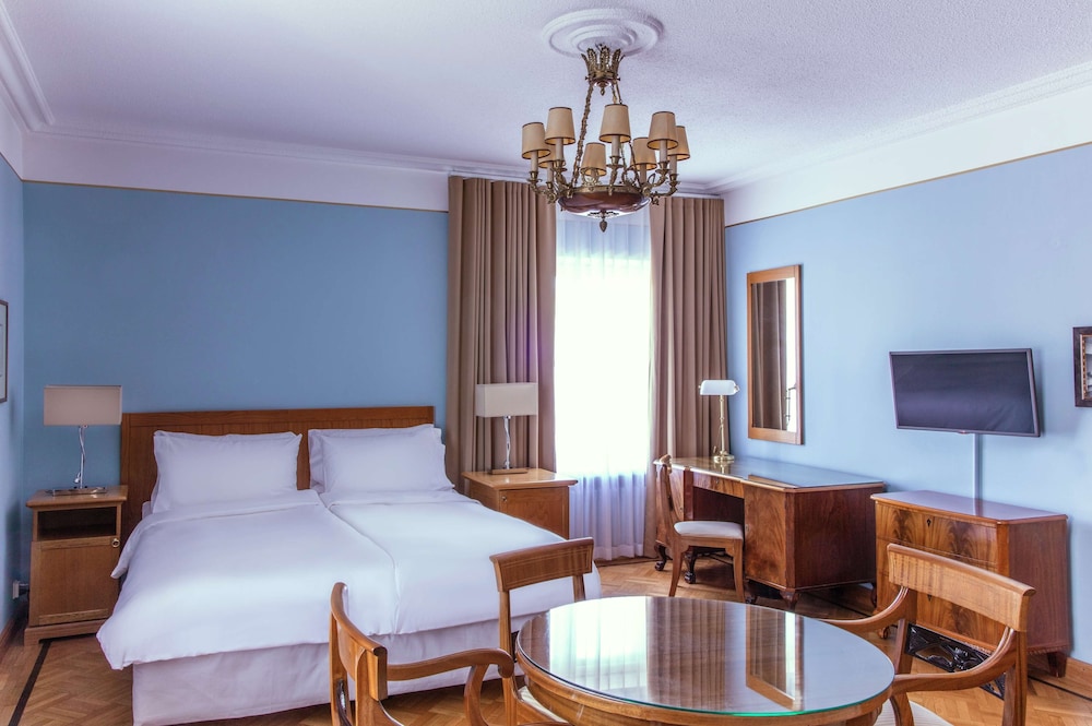 Superior Room - Photo 10