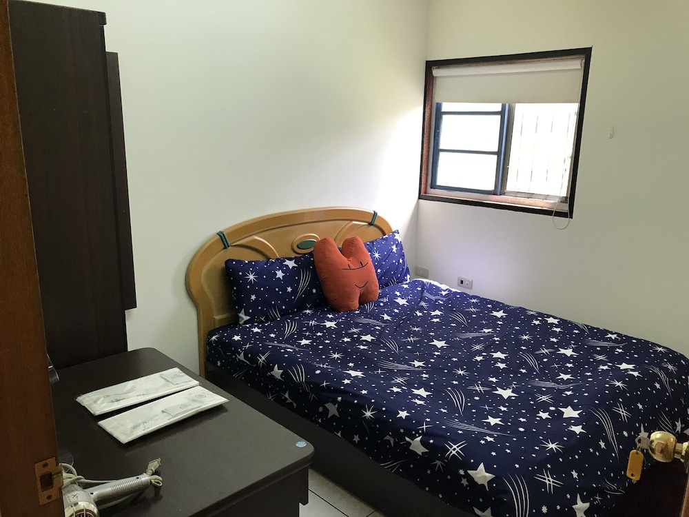 Classic Double Room, 1 Double Bed, Non Smoking photo 2