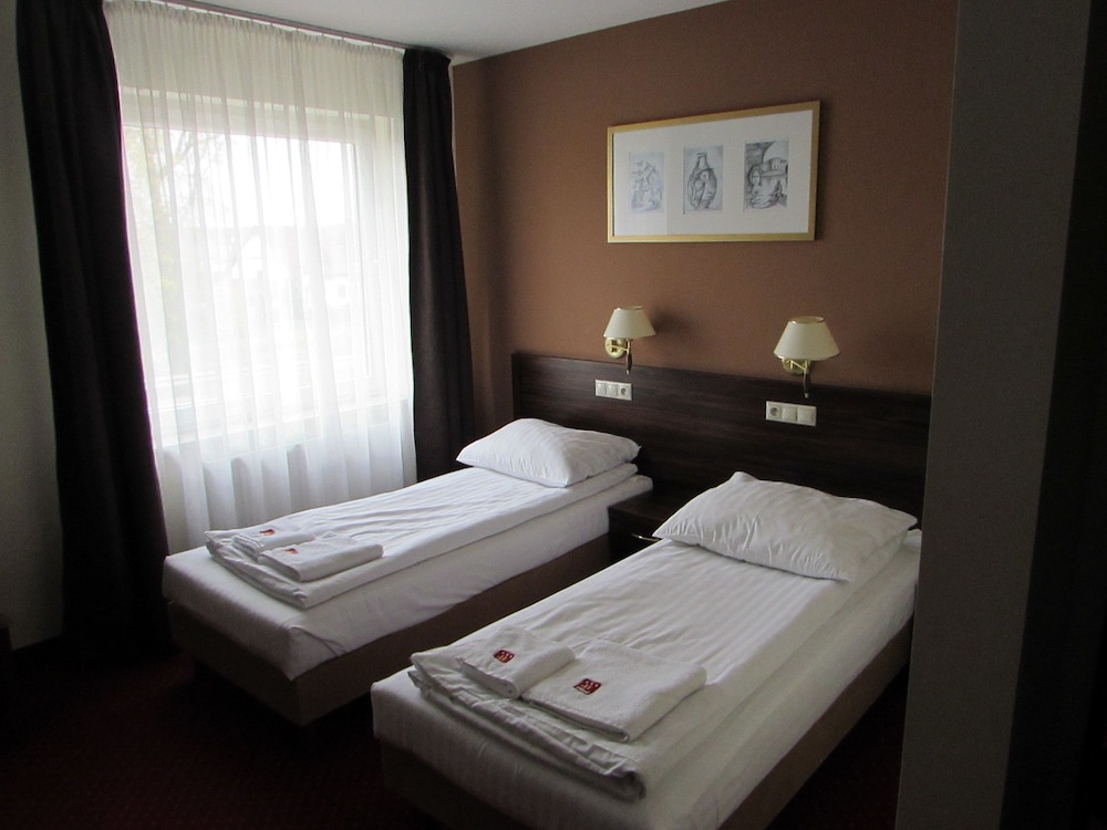 Classic Single Room