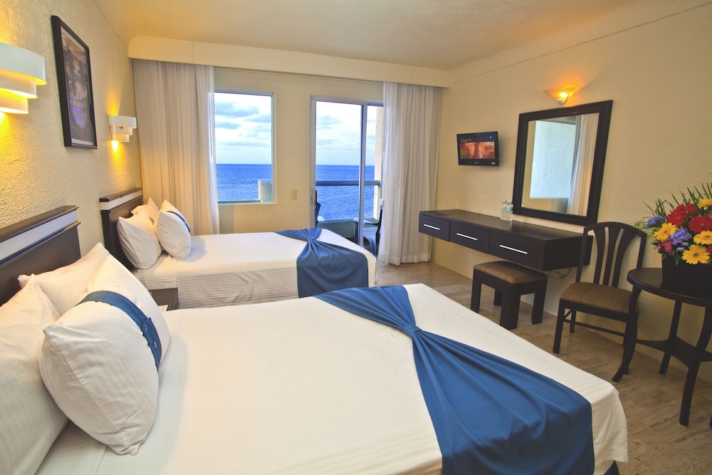 Standard Room, Balcony - Photo 2