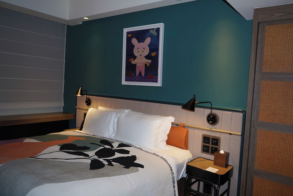 Artist suite